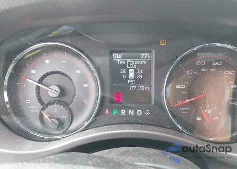 2011 Dodge Charger from USA, damaged, VIN 2B3CL3CG7BH556160